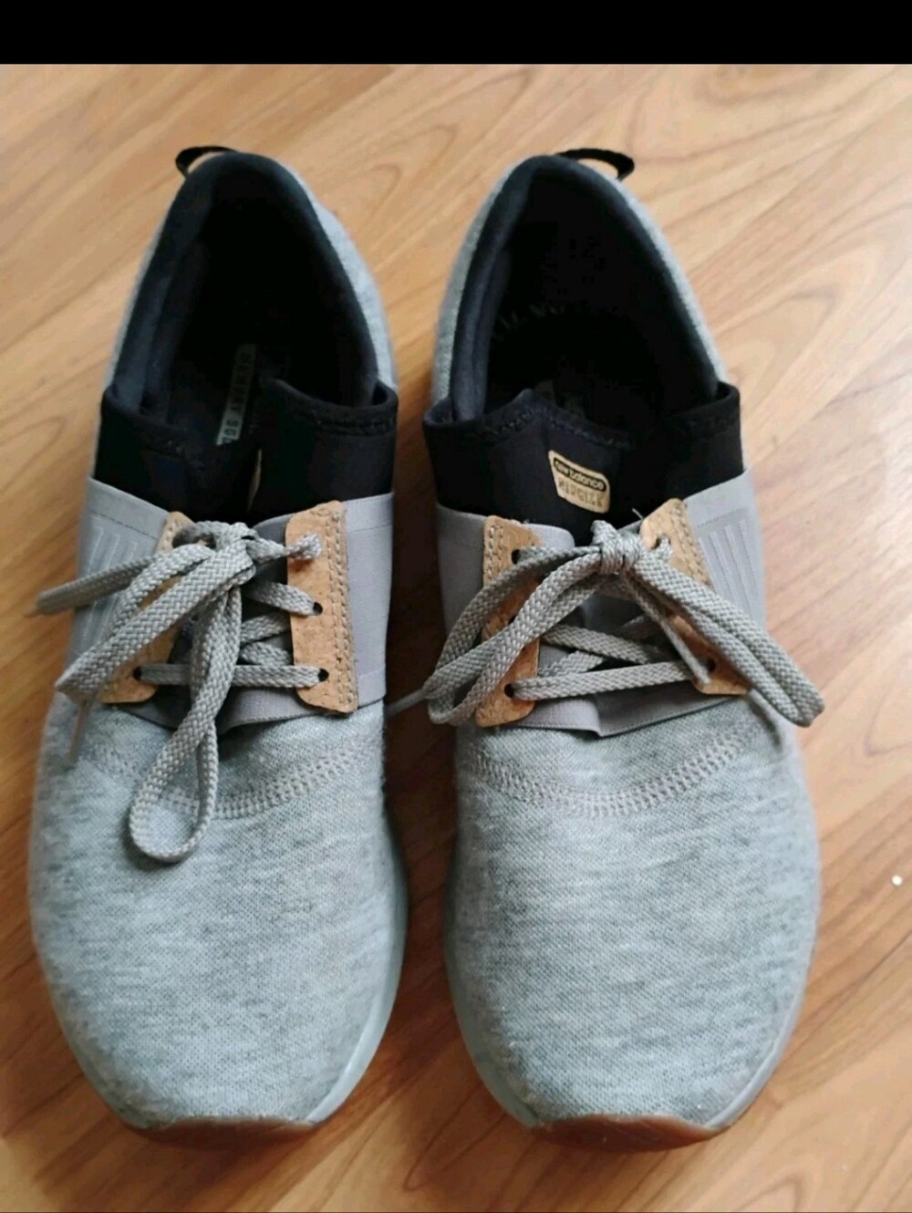 Women's New Balance WXNRGGK3 Canvas Sneakers/Tennis Shoes Size 7.5 EUC